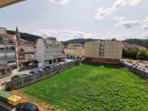 Apartamento Carrera Apartment Caldas De Reis Luaran gambar